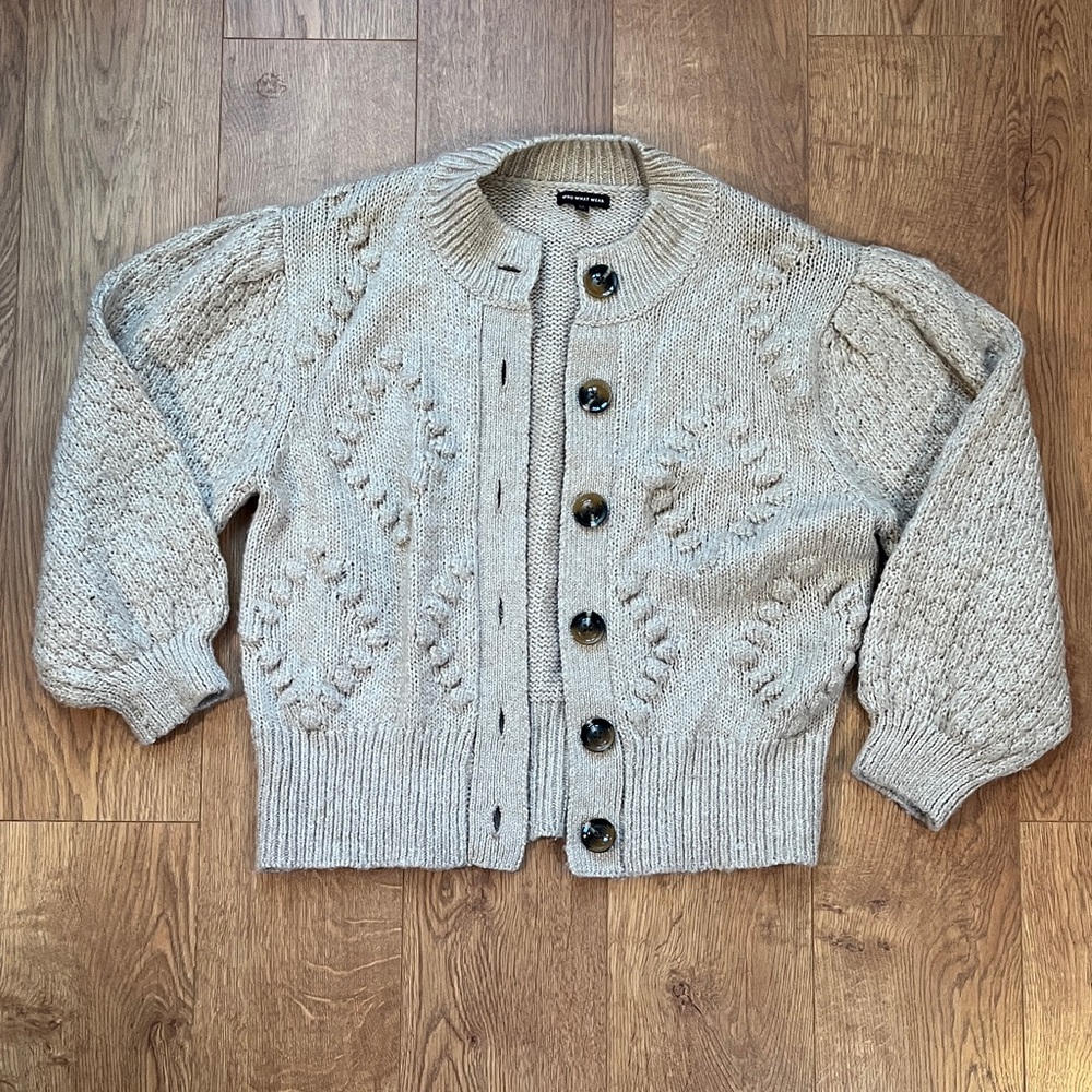 Who What Wear Women's Beige Knit Cardigan Sweater with Bubble Sleeves Size M